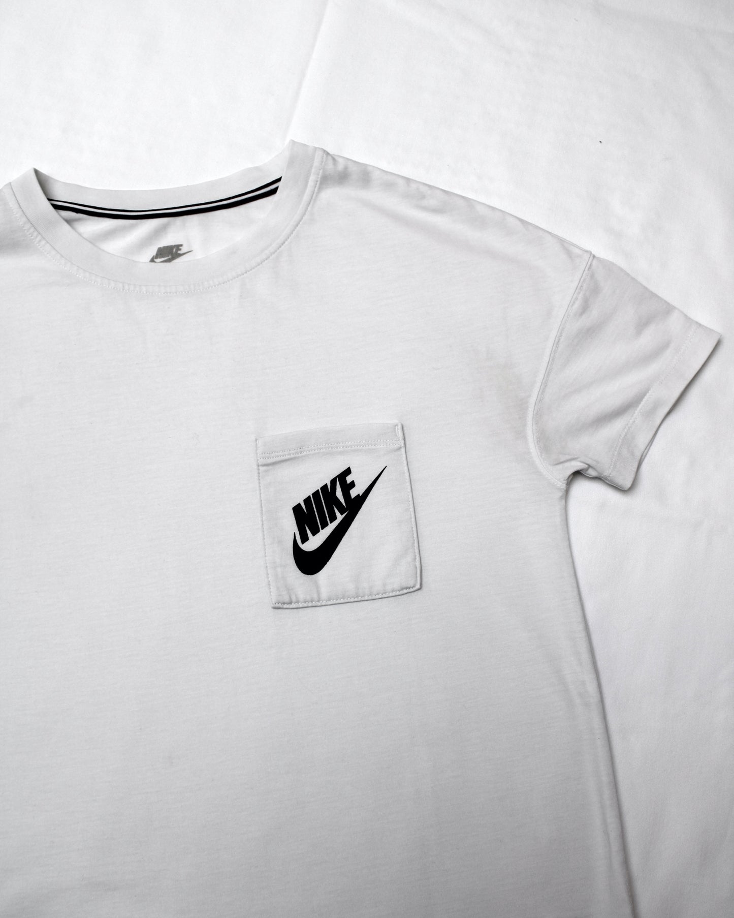 Nike White T-shirt - Repurpus Vintage